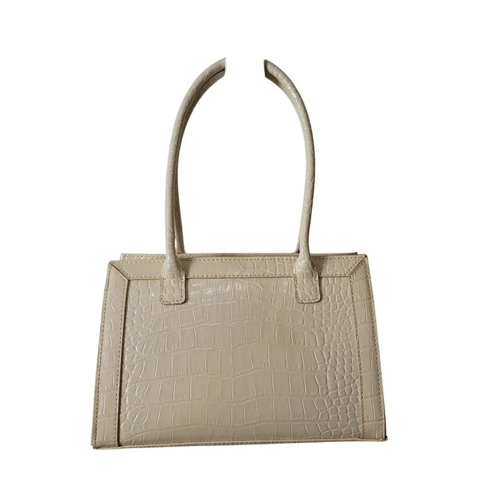 Liz Claiborne this elegant